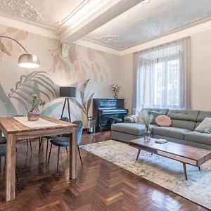 5 Min Historic Center Luxury White Lotus Mansion Como